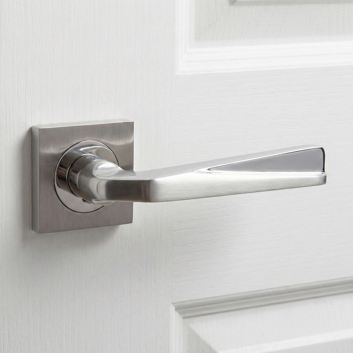 '208' zamak door handles with square rose in satin nickel finish